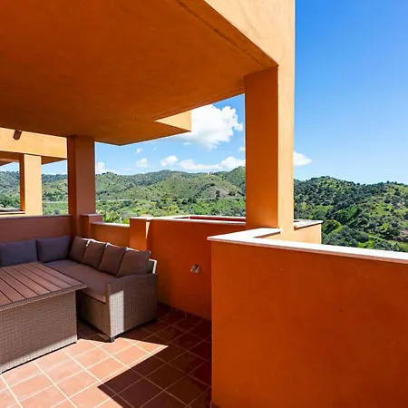 Comfortable With Pool In Pass The Keys Apartment Marbella
